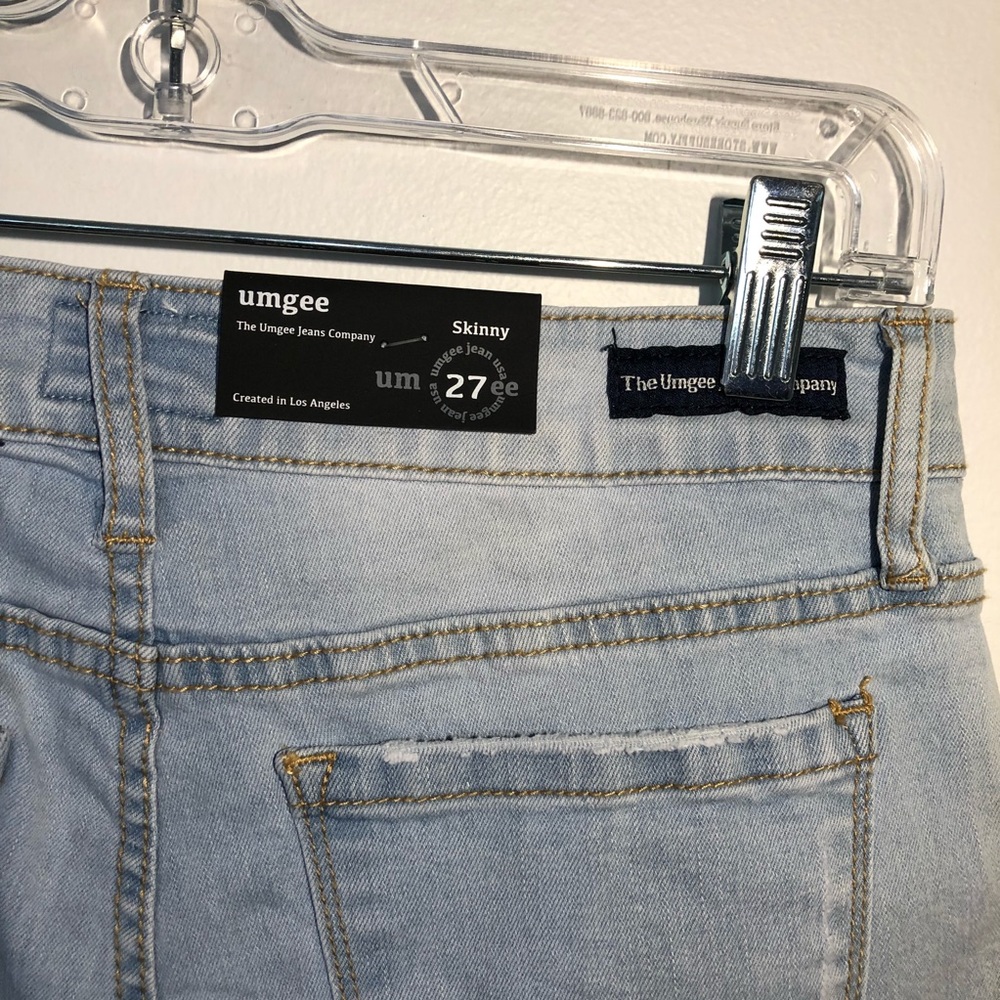 (SIZE 27) UMGEE EMBROIDERED BLUE FLORAL SKINNYS - Picture 6 of 6